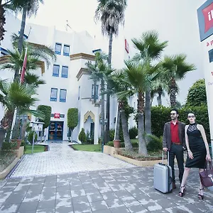Ibis Отель